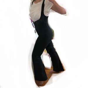 Sexy Vintage Snow Bunny Ski Overalls Jumpsuit w/ Bootcut/Flare 1970s 1980s